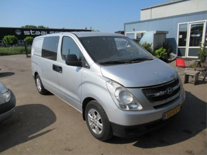 Begagnade Kondensor, luftkonditionering Hyundai H-300 2.5 CRDi Pris € 75,00 Marginaltabell erbjuds av Boekholt autodemontage B.V