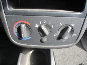 Used Heater control panel Opel Corsa C (F08/68) 1.2 16V Price € 30,00 Margin scheme offered by Boekholt autodemontage B.V