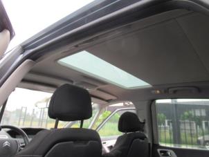 Usagé Airbag de toit droit Citroen C4 Picasso (UD/UE/UF) 1.6 16V VTi 120 Prix € 50,00 Règlement à la marge proposé par Boekholt autodemontage B.V