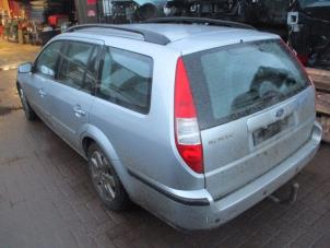 Used Exhaust middle silencer Ford Mondeo III Wagon 2.0 16V Price € 50,00 Margin scheme offered by Boekholt autodemontage B.V