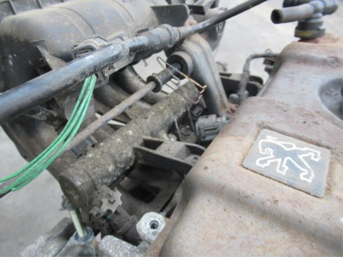 Usagé Système d'injection Peugeot Partner Combispace 1.4 Prix € 15,00 Règlement à la marge proposé par Boekholt autodemontage B.V