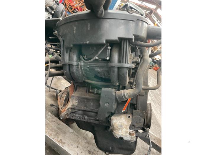 Gebrauchte Drosselklappengehäuse Seat Cordoba (6C2/6K2) 1.6 Preis € 30,00 Margenregelung angeboten von Boekholt autodemontage B.V