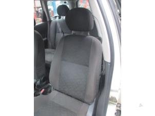 Used Seat, left Ford Focus 1 Wagon 1.4 16V Price € 50,00 Margin scheme offered by Boekholt autodemontage B.V