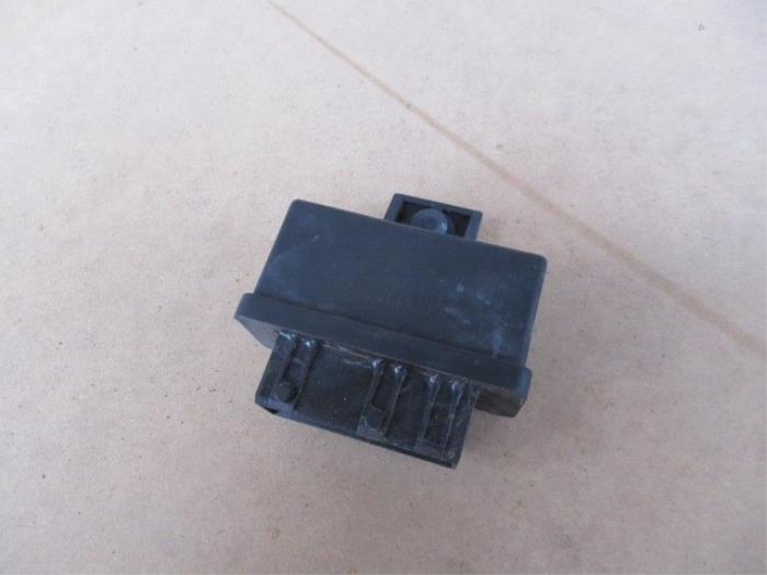Fuel pump relay from a Peugeot Partner (GC/GF/GG/GJ/GK) 1.6 HDI 75 16V 2009