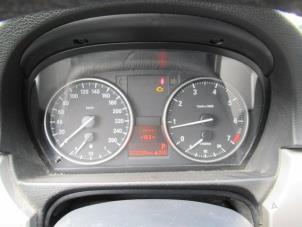Used Instrument panel BMW 3 serie Touring (E91) 318i 16V Price € 125,00 Margin scheme offered by Boekholt autodemontage B.V