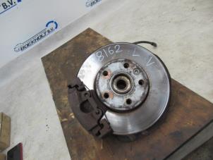 Used Front brake calliper, left Volkswagen Transporter T5 2.5 TDi Price € 50,00 Margin scheme offered by Boekholt autodemontage B.V