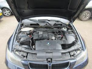 Used Bonnet gas strut, right BMW 3 serie Touring (E91) 318i 16V Price on request offered by Boekholt autodemontage B.V