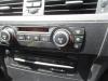 Radio/Lecteur CD d'un BMW 3 serie Touring (E91) 318i 16V 2008