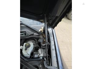Used Brake fluid reservoir BMW 3 serie Touring (E91) 318i 16V Price on request offered by Boekholt autodemontage B.V