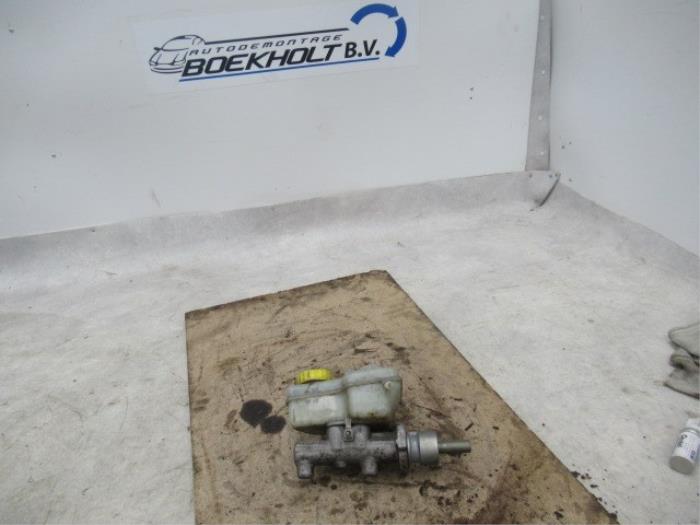 Cylindre de frein principal d'un Seat Ibiza III (6L1) 1.4 16V 75 2003