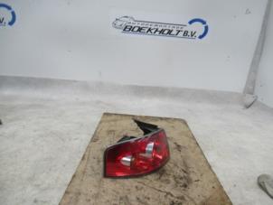 Używane Tylne swiatlo pozycyjne prawe Seat Ibiza III (6L1) 1.4 16V 75 Cena € 25,00 Procedura marży oferowane przez Boekholt autodemontage B.V