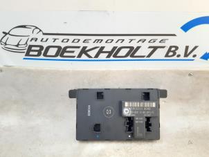 Usagé Module verrouillage central des portes Mercedes C (W203) 1.8 C-200K 16V Prix € 35,00 Règlement à la marge proposé par Boekholt autodemontage B.V