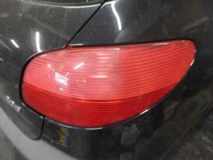 Used Taillight, right Peugeot 206 (2A/C/H/J/S) 1.4 XR,XS,XT,Gentry Price on request offered by Boekholt autodemontage B.V