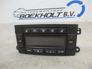 Used Heater control panel Cadillac CTS I 3.6 V6 24V Price € 75,00 Margin scheme offered by Boekholt autodemontage B.V