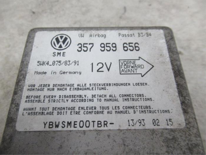 Módulo de Airbag de un Volkswagen Passat Variant (35I) 1.9 D 1994