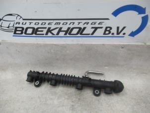 Used Fuel injector nozzle Opel Corsa C (F08/68) 1.2 16V Price € 19,00 Margin scheme offered by Boekholt autodemontage B.V