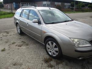 Used Front wing, left Ford Mondeo III Wagon 1.8 16V Price € 47,00 Margin scheme offered by Boekholt autodemontage B.V