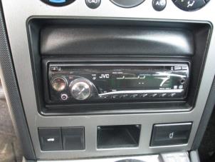 Gebrauchte Radio CD Spieler Ford Mondeo III Wagon 1.8 16V Preis € 50,00 Margenregelung angeboten von Boekholt autodemontage B.V