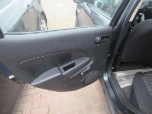 Usados Tapizado de puerta de 4 puertas izquierda detrás Mazda 2 (DE) 1.4 CDVi 16V Precio € 75,00 Norma de margen ofrecido por Boekholt autodemontage B.V