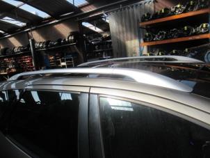 Used Roof rack kit Peugeot 407 SW (6E) 1.8 16V Price € 150,00 Margin scheme offered by Boekholt autodemontage B.V
