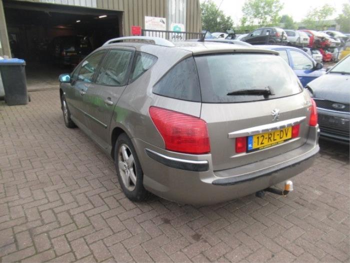 Używane Parawan Peugeot 407 SW (6E) 1.8 16V Cena € 35,00 Procedura marży oferowane przez Boekholt autodemontage B.V