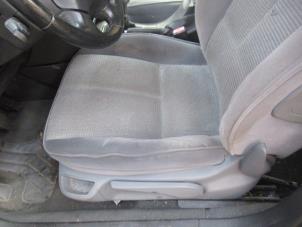 Used Seat, left Peugeot 407 SW (6E) 1.8 16V Price € 100,00 Margin scheme offered by Boekholt autodemontage B.V