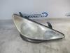Toyota Previa (R3) 2.0 D-4D 16V Optique avant principal droit