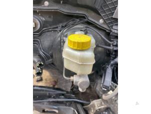 Używane Glówny cylinder hamulcowy Seat Ibiza III (6L1) 1.4 16V 85 Cena € 35,00 Procedura marży oferowane przez Boekholt autodemontage B.V
