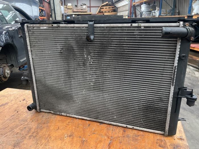 Usagé Radiateur MG ZT 2.5 V6 190 Prix € 75,00 Règlement à la marge proposé par Boekholt autodemontage B.V