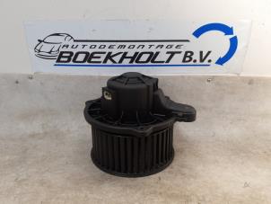 Usados Motor de ventilador de calefactor Kia Picanto (BA) 1.0 12V Precio € 25,00 Norma de margen ofrecido por Boekholt autodemontage B.V