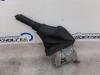 Parking brake lever from a Opel Vivaro B, 2014 1.6 CDTI 90, Delivery, Diesel, 1.598cc, 66kW (90pk), FWD, R9M406, 2014-05 2015