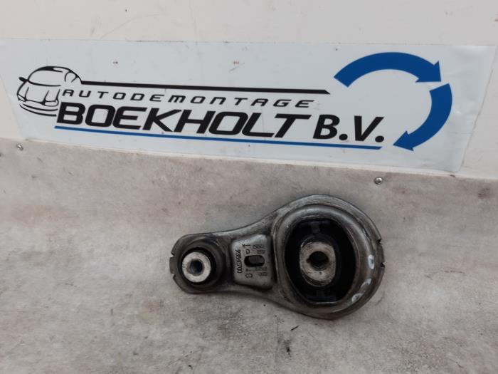 Used Engine mount Opel Vivaro B 1.6 CDTI 90 Price € 25,00 Margin scheme offered by Boekholt autodemontage B.V