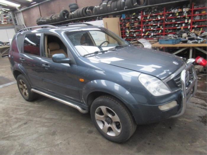 Gebrauchte Handbremse Mechanik Ssang Yong Rexton 2.9 TD RJ 290 Preis € 65,00 Margenregelung angeboten von Boekholt autodemontage B.V