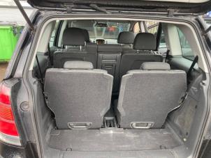 Used Rear seat Opel Zafira (M75) 2.2 16V Direct Ecotec Price € 100,00 Margin scheme offered by Boekholt autodemontage B.V