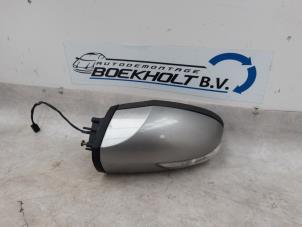 Used Wing mirror, left Mercedes A (W169) 2.0 A-180 CDI 16V 5-Drs. Price € 75,00 Margin scheme offered by Boekholt autodemontage B.V