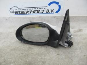 Used Wing mirror, left BMW 1 serie (E87/87N) 118i 16V Price € 75,00 Margin scheme offered by Boekholt autodemontage B.V