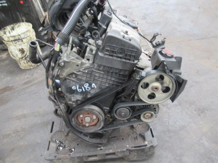 Motor van een Peugeot 206 SW (2E/K) 1.4 2003
