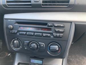Używane Radioodtwarzacz CD BMW 1 serie (E87/87N) 118i 16V Cena € 100,00 Procedura marży oferowane przez Boekholt autodemontage B.V