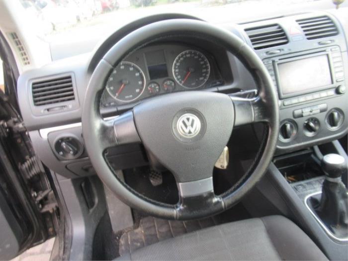 Poduszka powietrzna lewa (kierownica) z Volkswagen Golf V (1K1) 1.6 2007