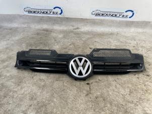 Used Grille Volkswagen Golf V (1K1) 1.6 Price € 35,00 Margin scheme offered by Boekholt autodemontage B.V