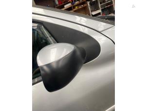Used Wing mirror, right Peugeot 206 SW (2E/K) 1.4 Price € 45,00 Margin scheme offered by Boekholt autodemontage B.V