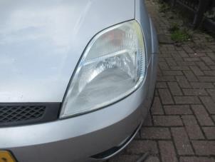 Used Headlight, left Ford Fiesta 5 (JD/JH) 1.4 TDCi Price € 50,00 Margin scheme offered by Boekholt autodemontage B.V