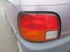 Rücklicht links van een Daihatsu Cuore (L251/271/276) 850,Domino 1998