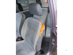 Used Headrest Daihatsu Cuore (L251/271/276) 850,Domino Price € 25,00 Margin scheme offered by Boekholt autodemontage B.V