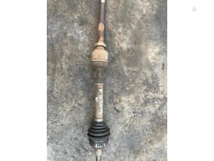 Begagnade Drivaxel, höger fram Peugeot Partner Combispace 1.6 16V VTC Pris € 50,00 Marginaltabell erbjuds av Boekholt autodemontage B.V