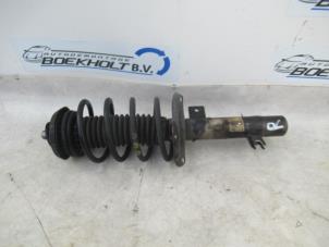 Used Front shock absorber rod, right Citroen C4 Cactus (0B/0P) 1.6 Blue Hdi 100 Price € 75,00 Margin scheme offered by Boekholt autodemontage B.V
