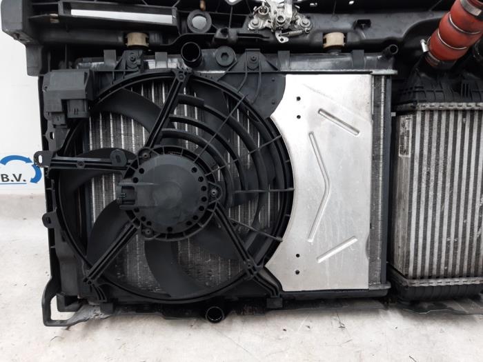 Gebrauchte Kühlerventilator Citroen C4 Cactus (0B/0P) 1.6 Blue Hdi 100 Preis € 49,00 Margenregelung angeboten von Boekholt autodemontage B.V