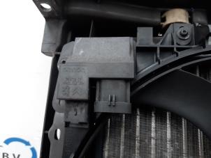Usagé Résistance ventilateur Citroen C4 Cactus (0B/0P) 1.6 Blue Hdi 100 Prix € 20,00 Règlement à la marge proposé par Boekholt autodemontage B.V