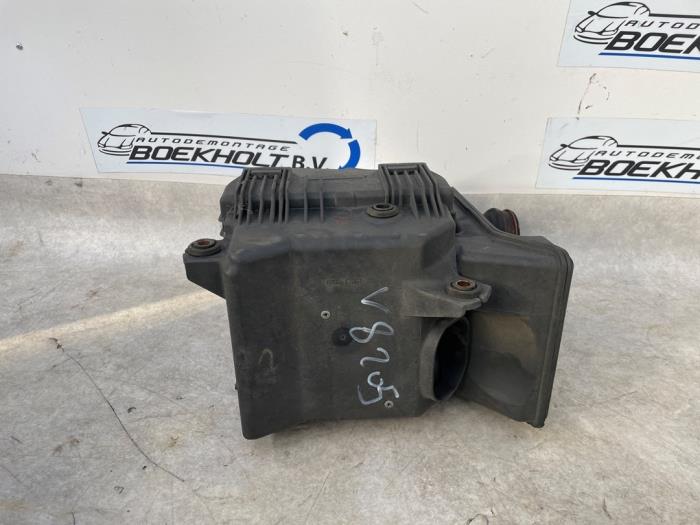 Gebrauchte Luftfiltergehäuse Mitsubishi Lancer Wagon (CS/CT) 1.6 16V Preis € 45,00 Margenregelung angeboten von Boekholt autodemontage B.V