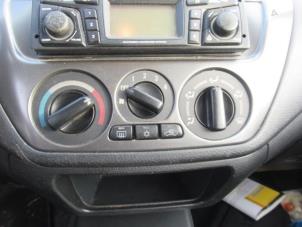 Usados Panel de control de calefacción Mitsubishi Lancer Wagon (CS) 1.6 16V Precio € 50,00 Norma de margen ofrecido por Boekholt autodemontage B.V